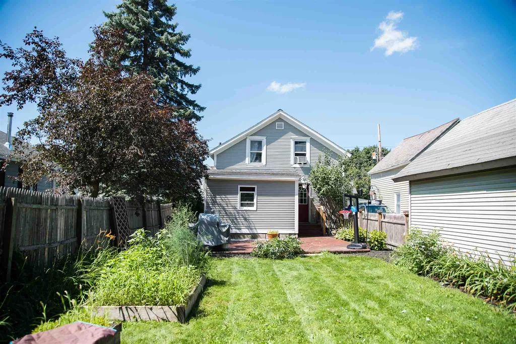 62 River Street Winooski VT 05404