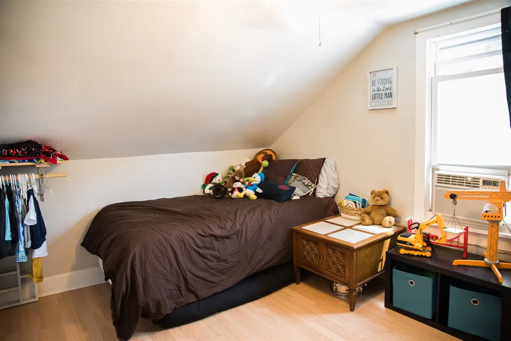 62 River Street Winooski VT 05404