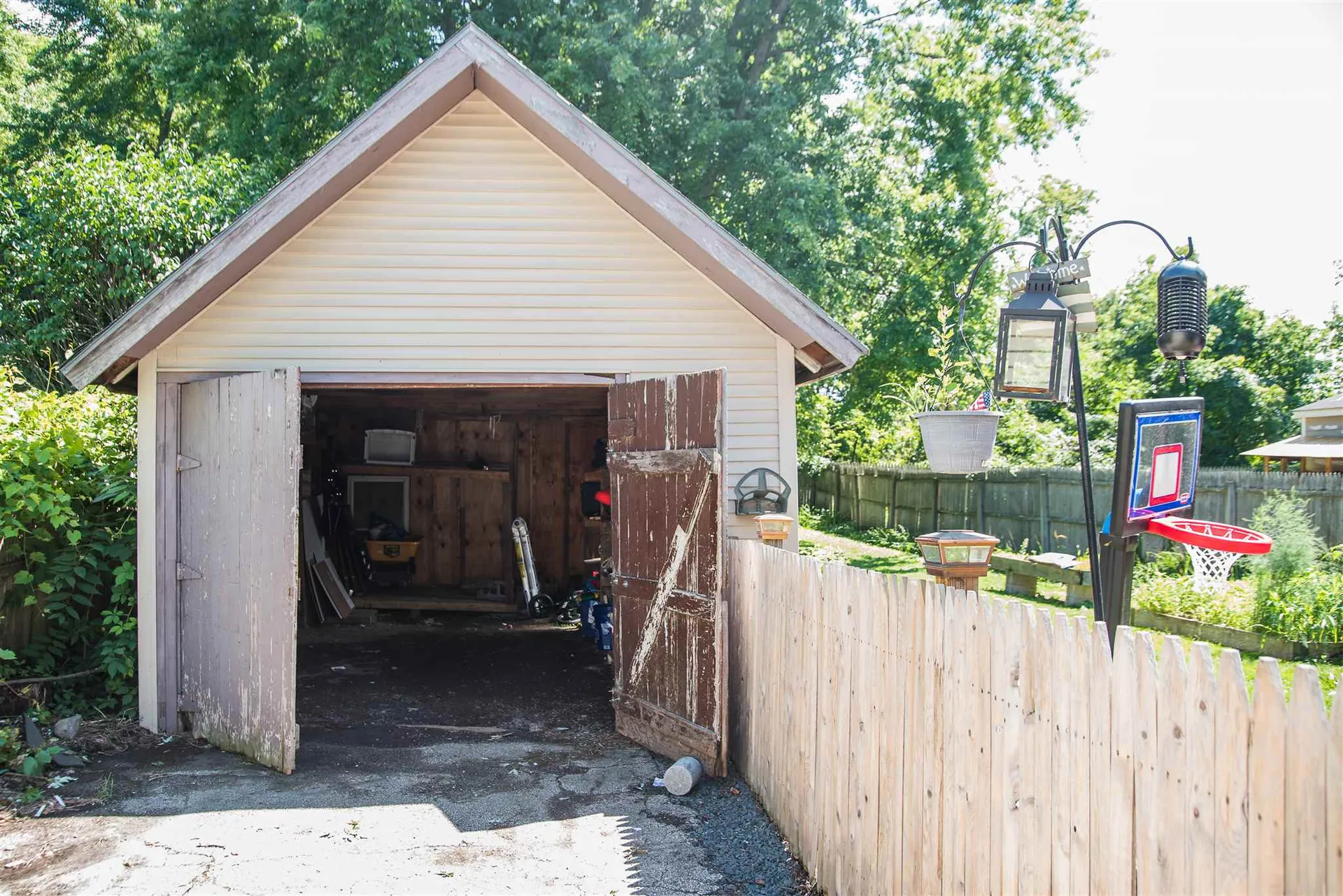 62 River Street Winooski VT 05404