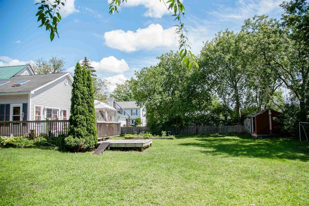 56 South Street Essex VT 05452