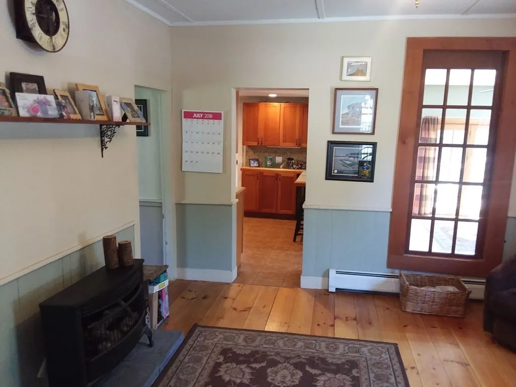 56 South Street Essex VT 05452