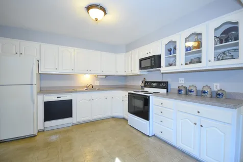 7 Barry Street Dover NH 03820