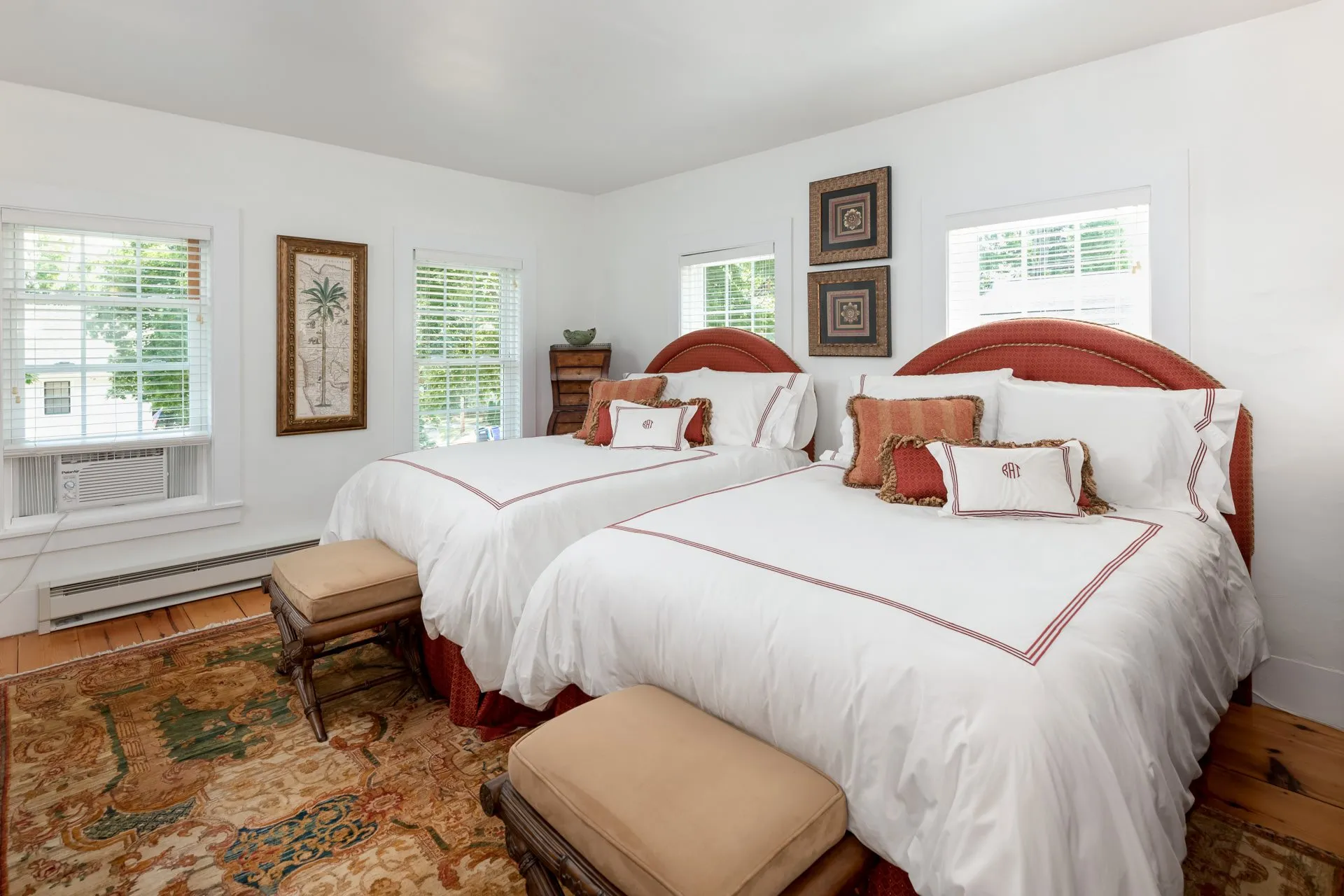 109 North Main Street Wolfeboro NH 03894