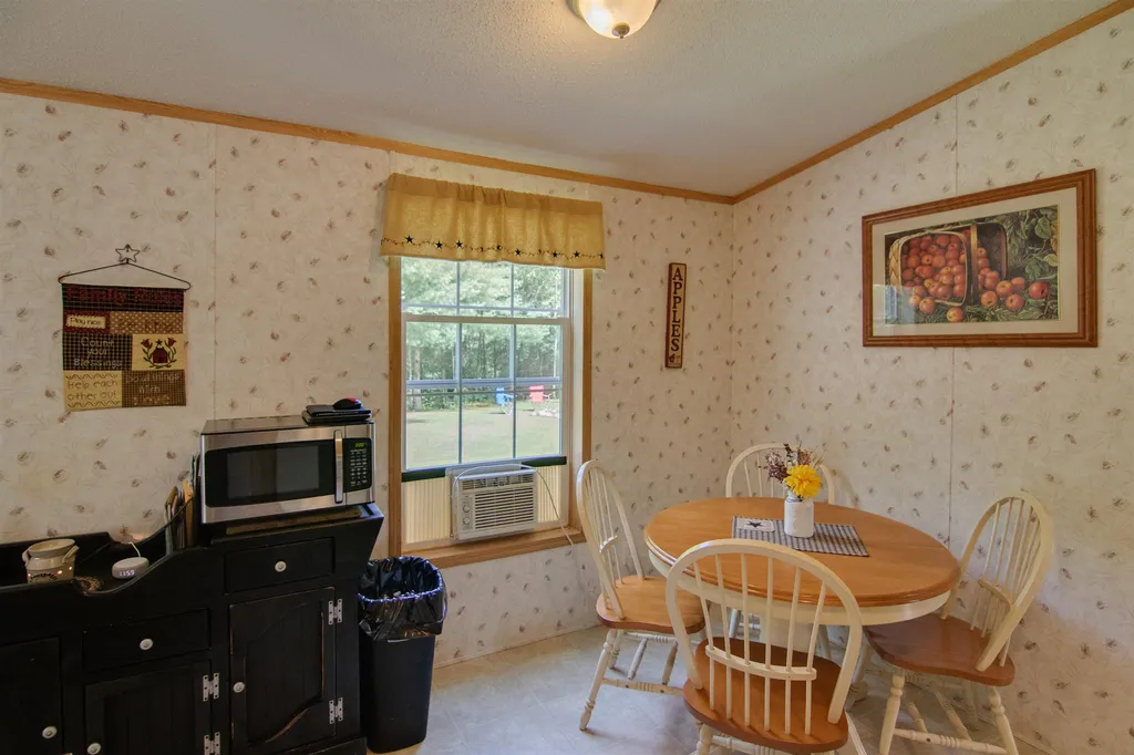57 Pioneer Road Bath NH 03740