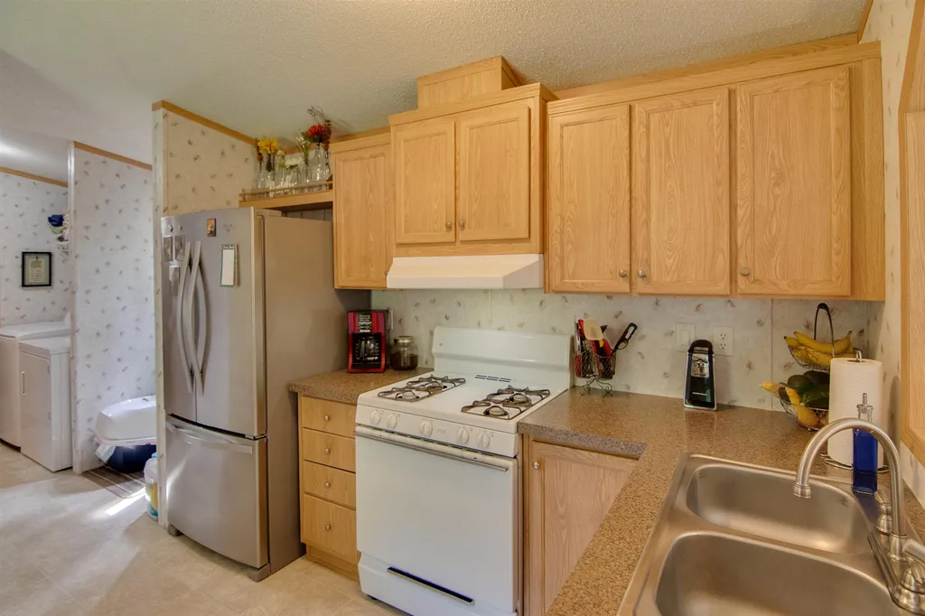 57 Pioneer Road Bath NH 03740