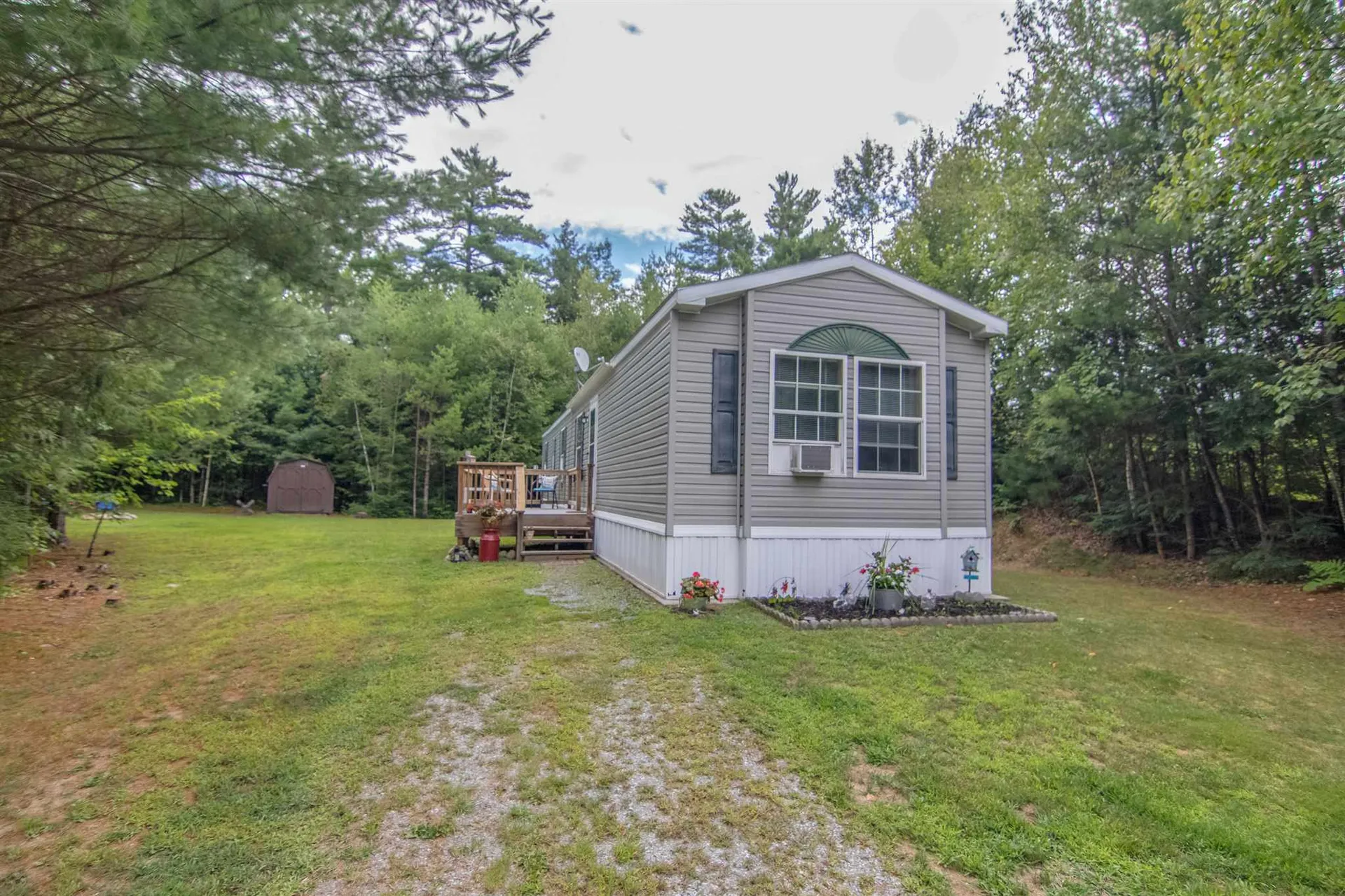 57 Pioneer Road Bath NH 03740