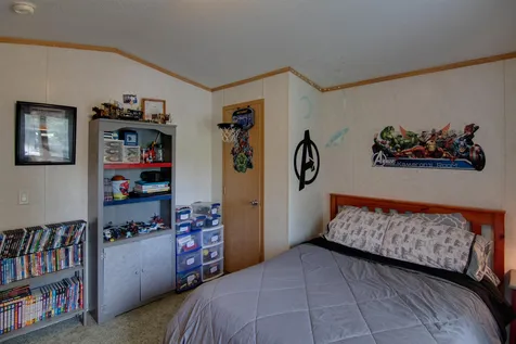 57 Pioneer Road Bath NH 03740