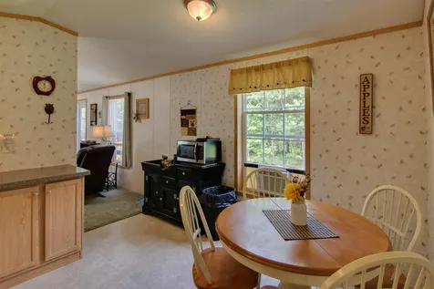 57 Pioneer Road Bath NH 03740