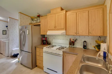 57 Pioneer Road Bath NH 03740
