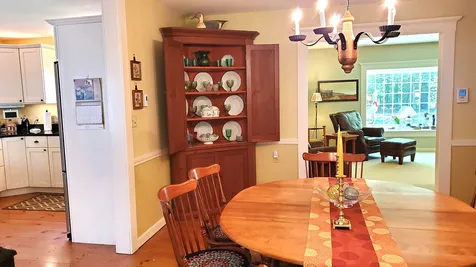 27 Grimes Hill Road Newfane VT 05345