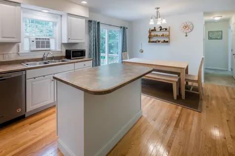 96 Kluge Road Enfield NH 03748