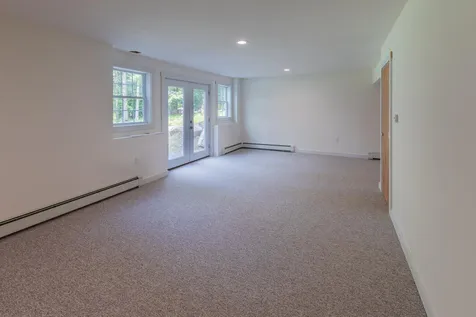 96 Kluge Road Enfield NH 03748