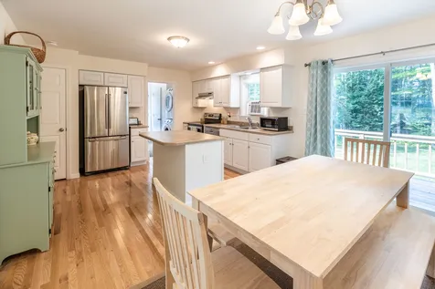 96 Kluge Road Enfield NH 03748