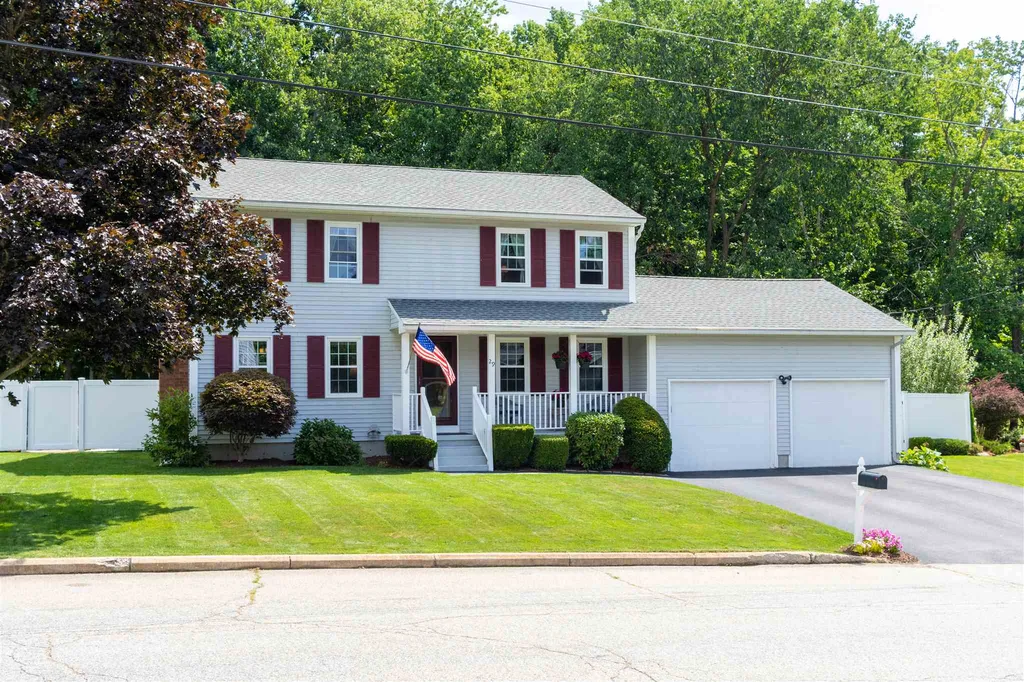 29 Christy Lane Manchester NH 03104