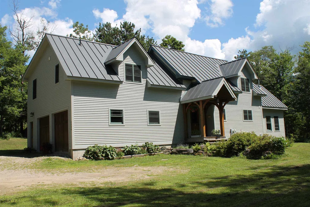 2534 Dowingsville Road Lincoln VT 05443