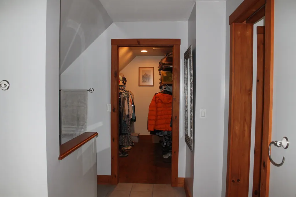 2534 Dowingsville Road Lincoln VT 05443