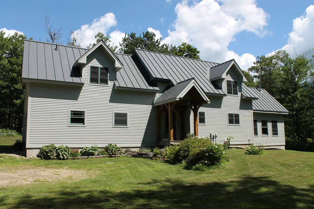 2534 Dowingsville Road Lincoln VT 05443