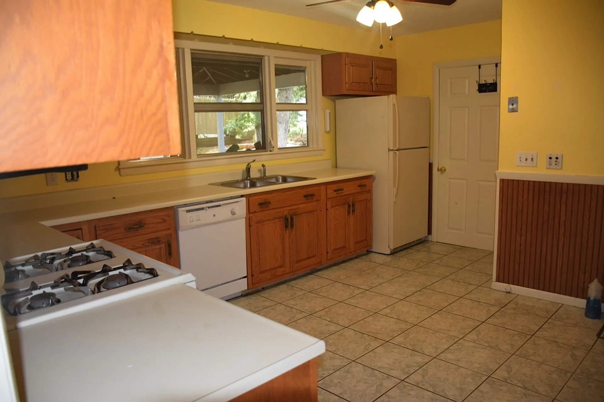 6 Birchwood Drive Nashua NH 03064