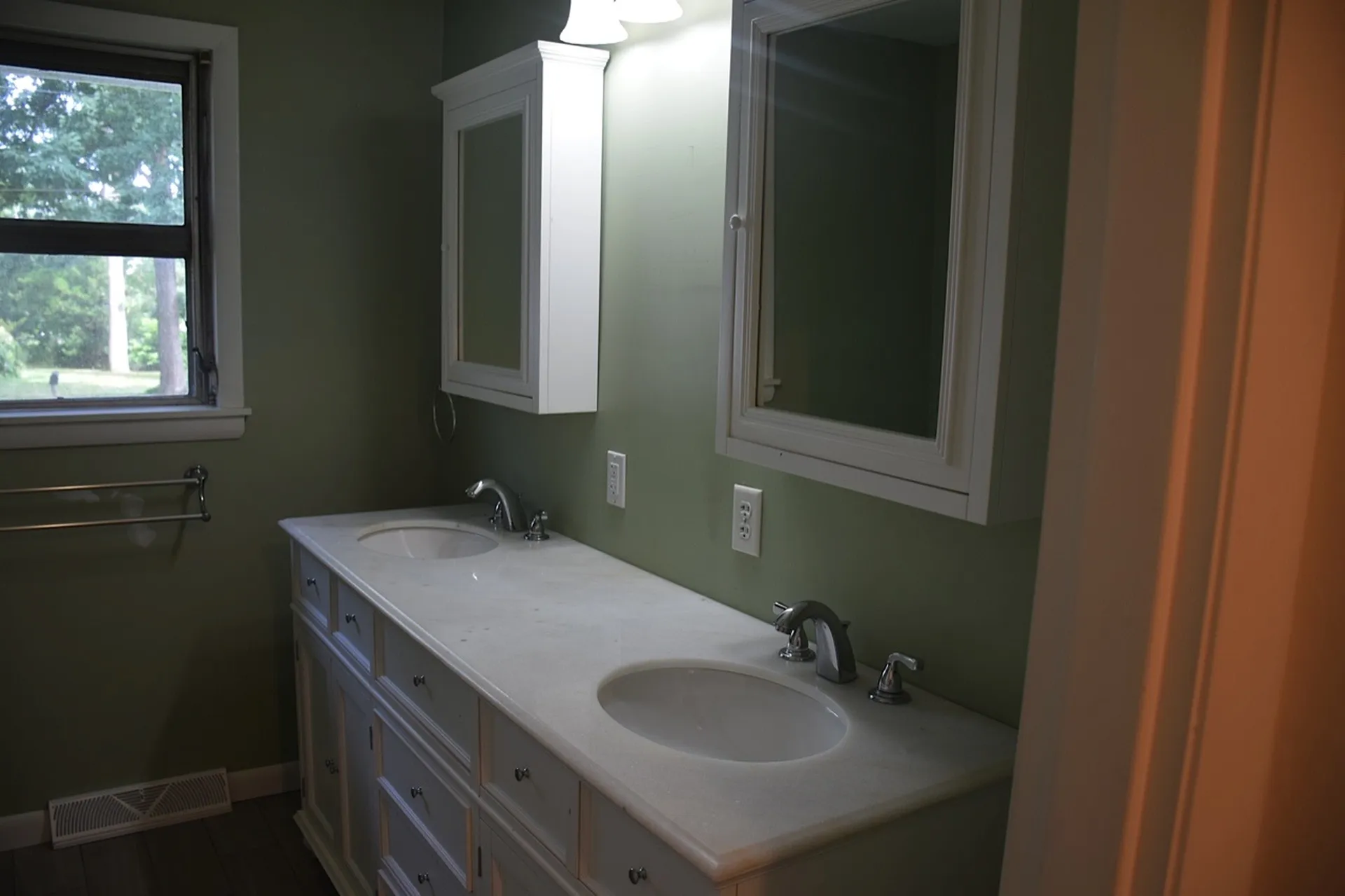 6 Birchwood Drive Nashua NH 03064