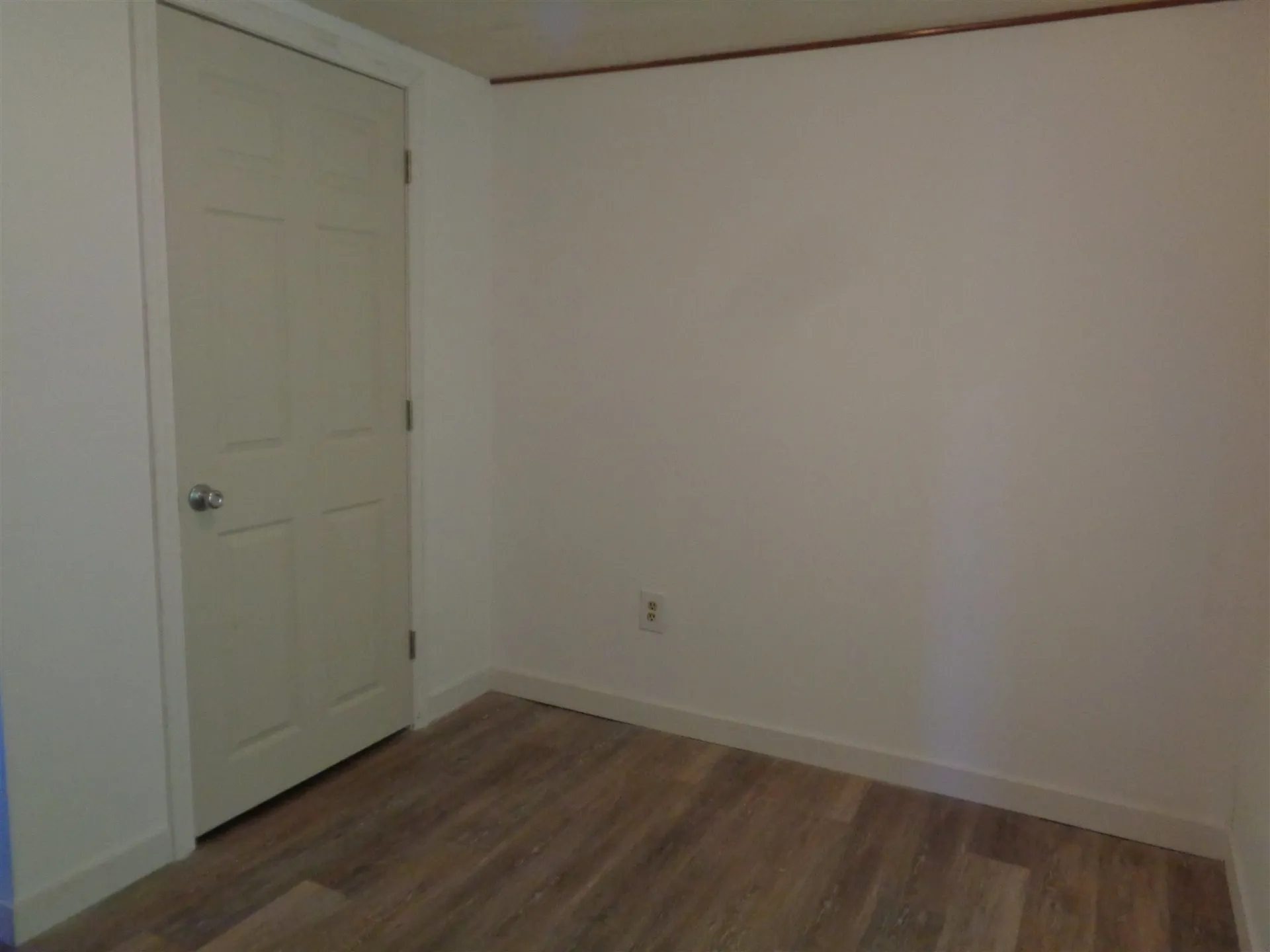 4 Robyn Court Litchfield NH 03052
