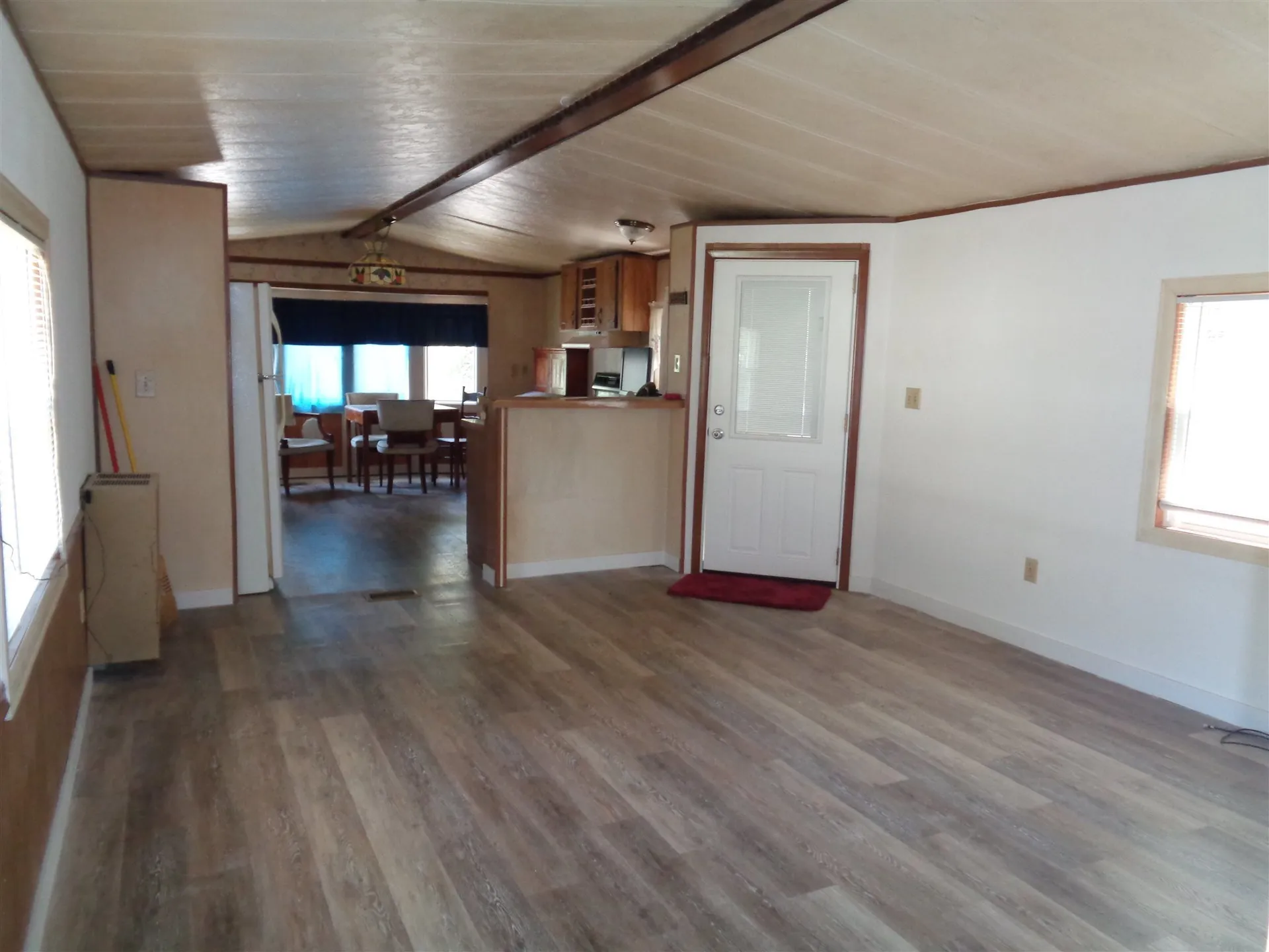 4 Robyn Court Litchfield NH 03052