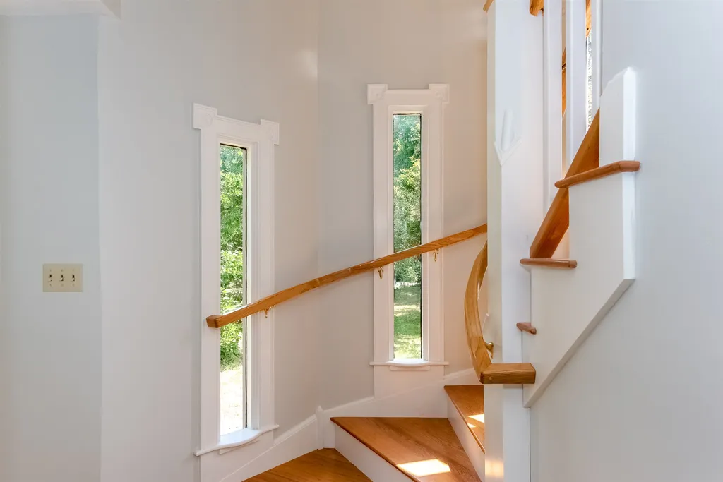 222 Post Road North Hampton NH 03862