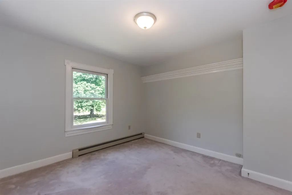 222 Post Road North Hampton NH 03862