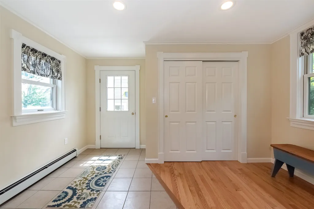 222 Post Road North Hampton NH 03862