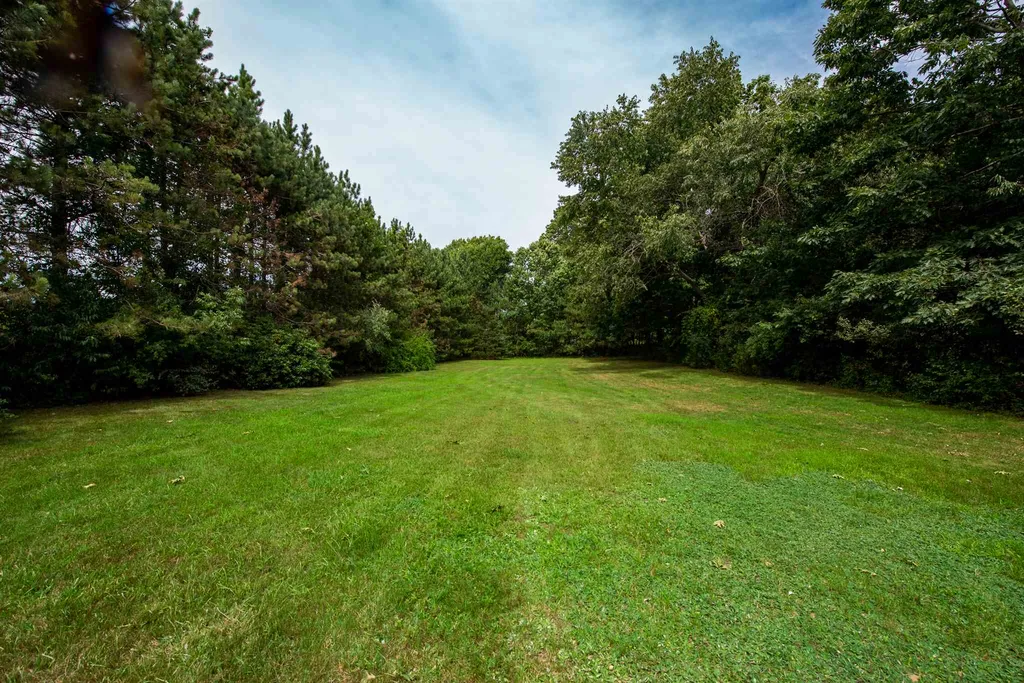 222 Post Road North Hampton NH 03862