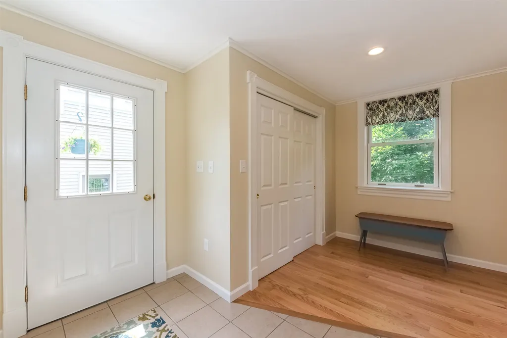 222 Post Road North Hampton NH 03862