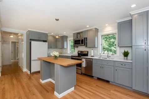 222 Post Road North Hampton NH 03862