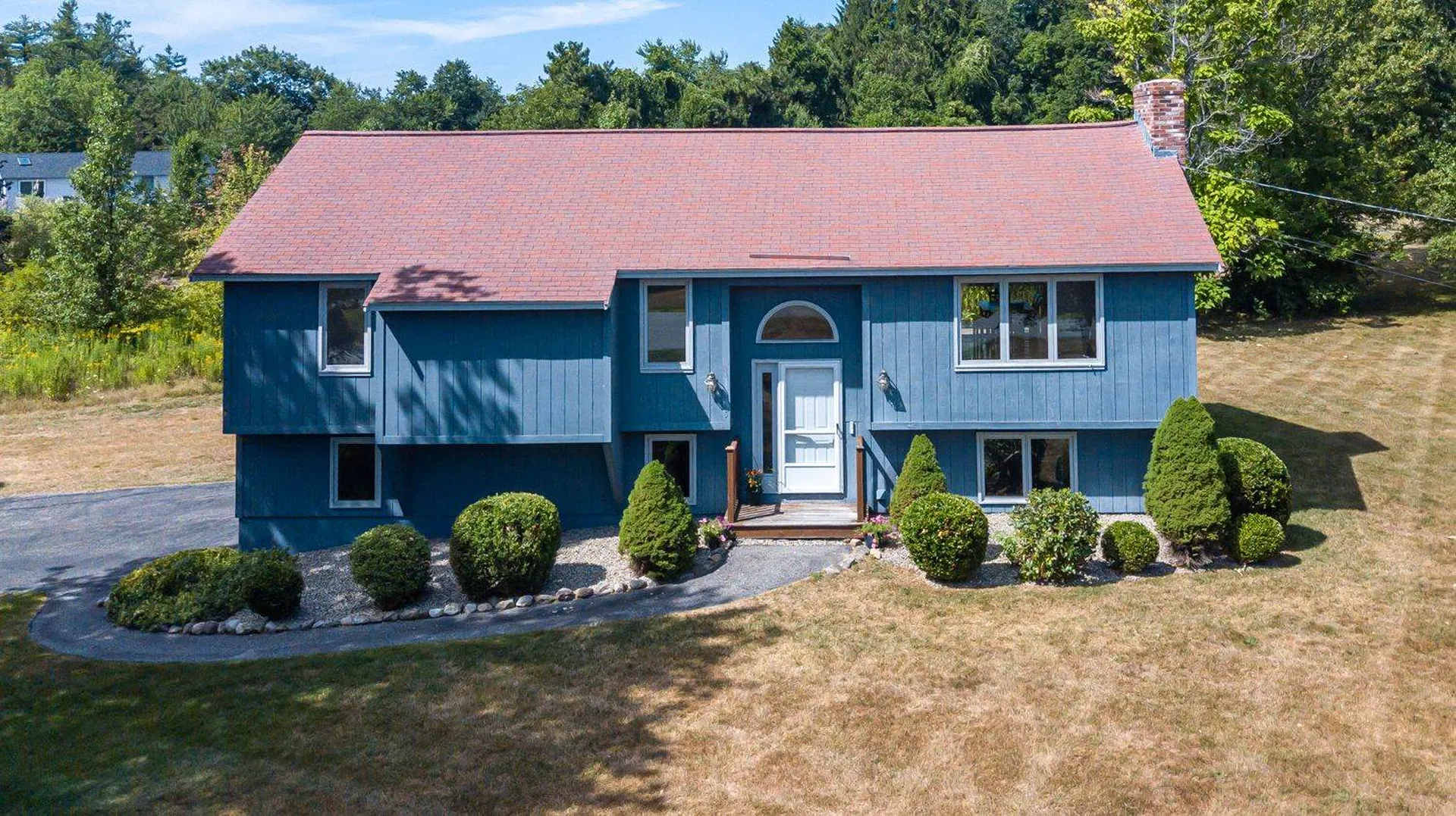 5 Newhouse Drive Derry NH 03038