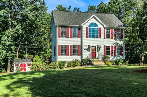 385 Shore Drive Salem NH 03079