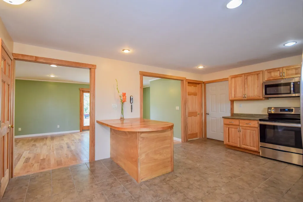 218 County Farm Road Dover NH 03820