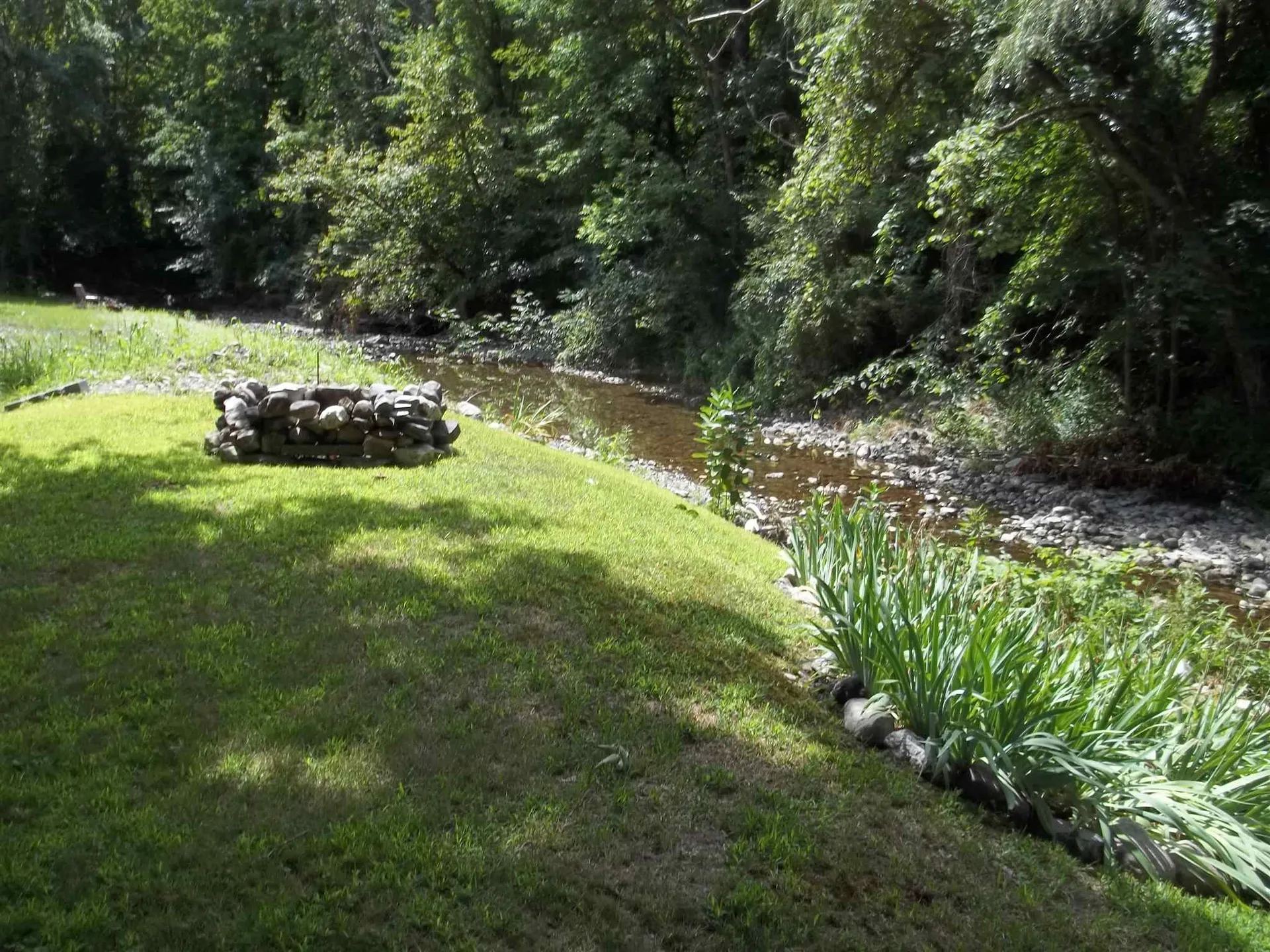 81 Crampton Road Castleton VT 05735