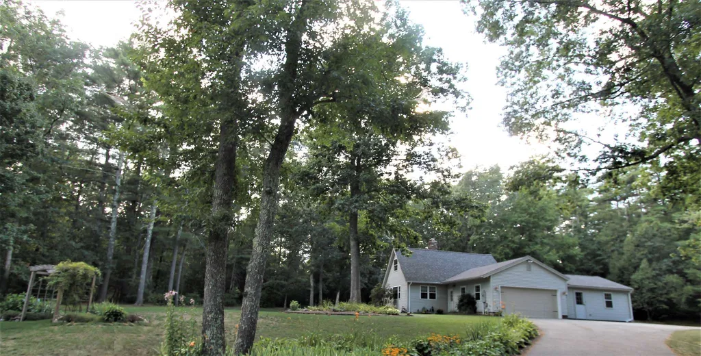6 Brookhaven Road Kingston NH 03848