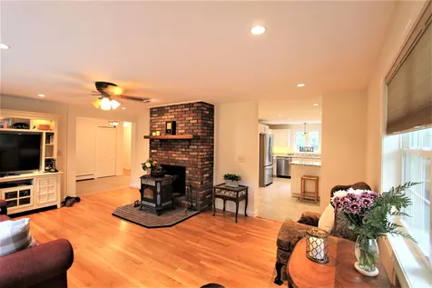 6 Brookhaven Road Kingston NH 03848