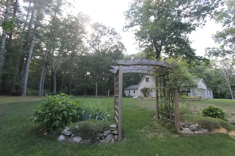 6 Brookhaven Road Kingston NH 03848
