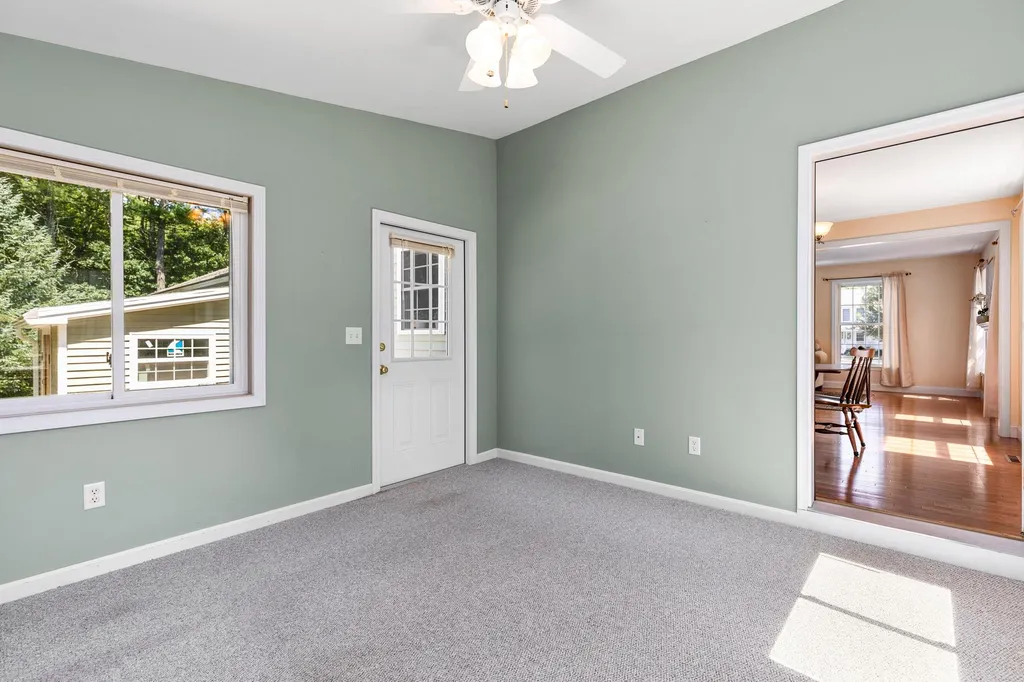 12 Rebekah Lane Rochester NH 03839