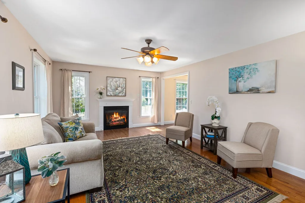12 Rebekah Lane Rochester NH 03839