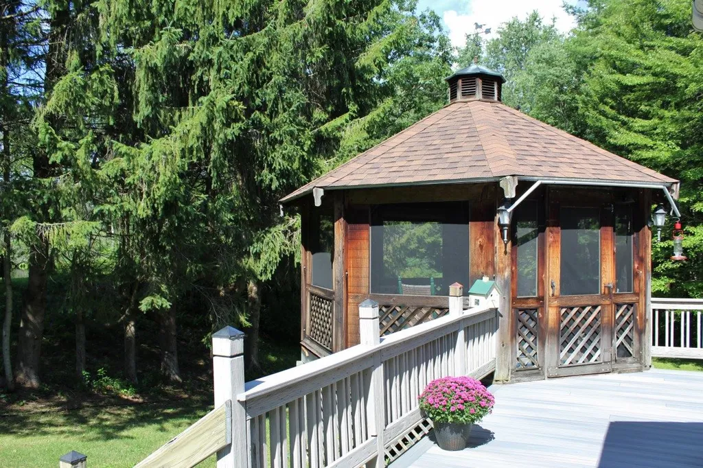 297 Eureka Road Springfield VT 05156
