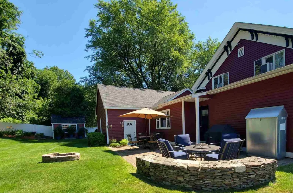 67 South Cross Road Haverhill MA 01835