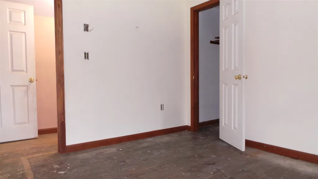 15 Robinswood Way Gilmanton NH 03237
