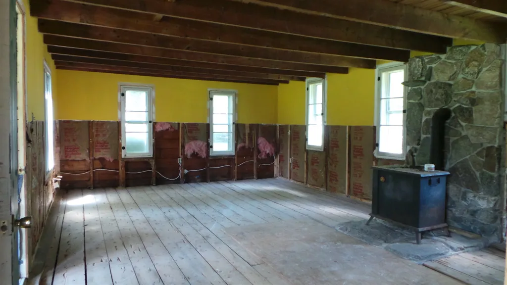 15 Robinswood Way Gilmanton NH 03237