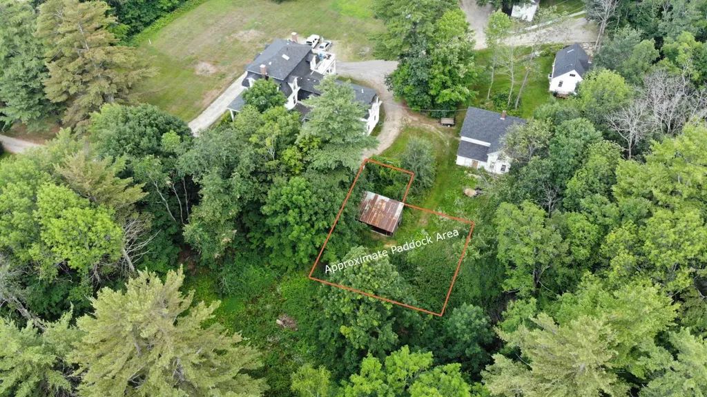 15 Robinswood Way Gilmanton NH 03237