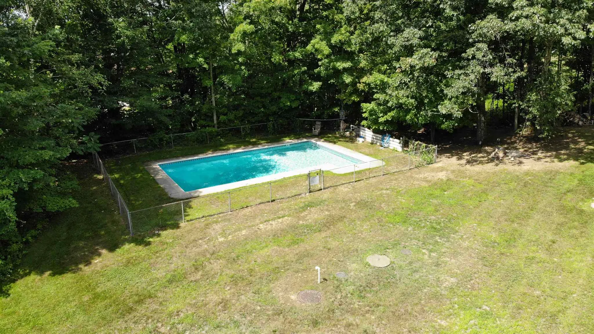 15 Robinswood Way Gilmanton NH 03237