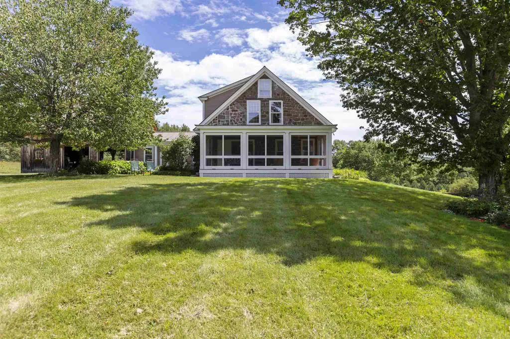 2039 Randall Road Woodstock VT 05091