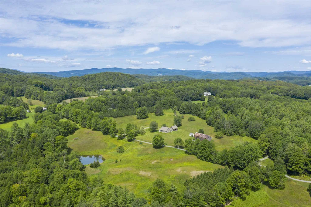 2039 Randall Road Woodstock VT 05091