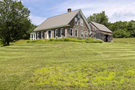 2039 Randall Road Woodstock VT 05091