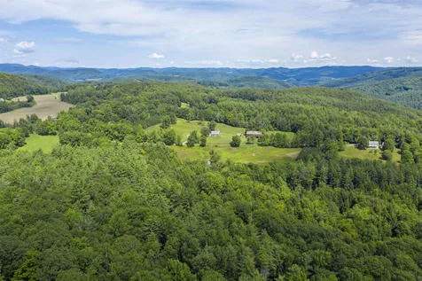 2039 Randall Road Woodstock VT 05091